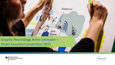 Frau (Close up) zeichnet im Stehen. 